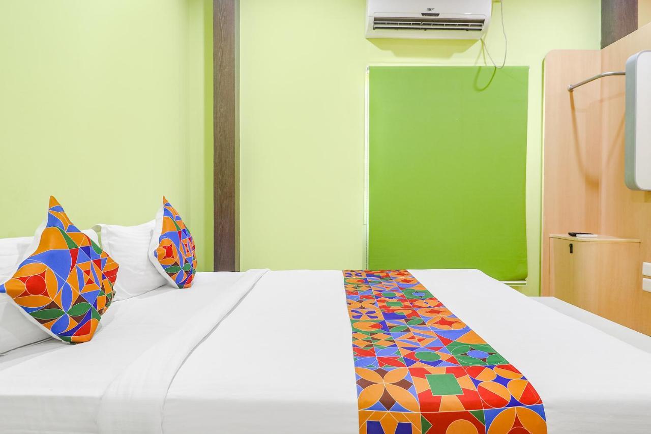 Fabexpress Airport Stay Inn - Nr Hyderabad International Airport, Shamshabad Esterno foto